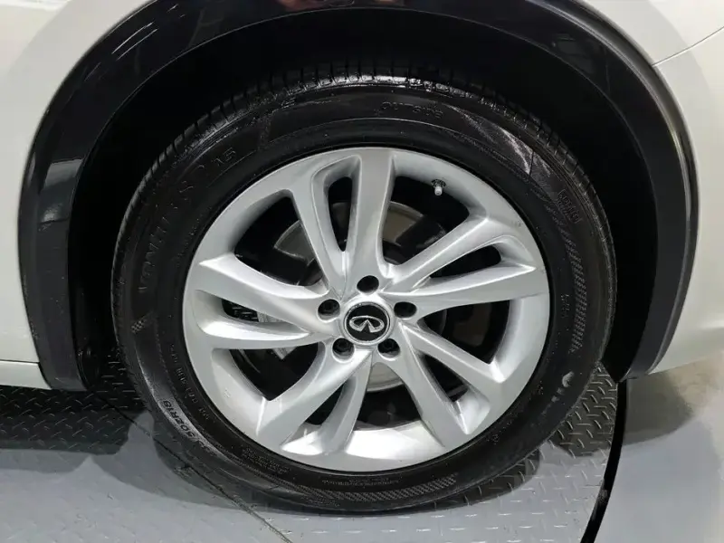2019 Infiniti Q30 с пробегом 39 680 км