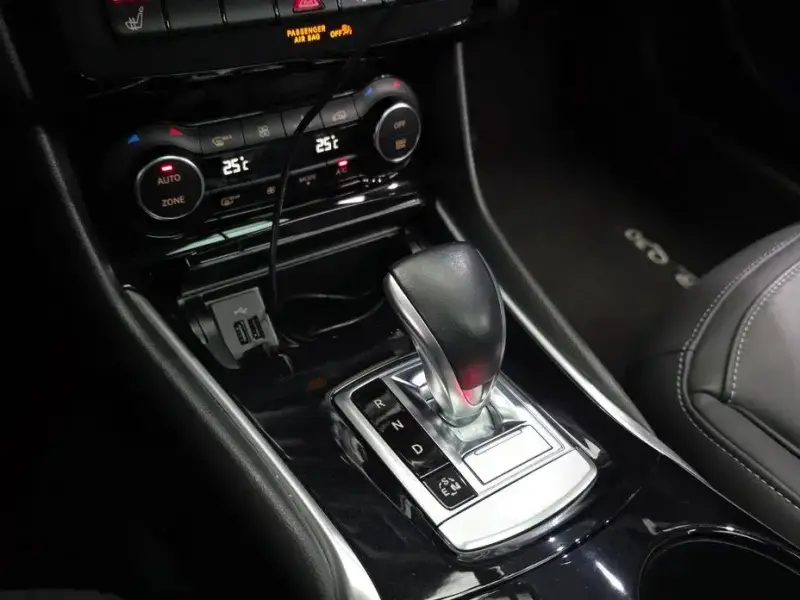 2019 Infiniti Q30 с пробегом 39 680 км