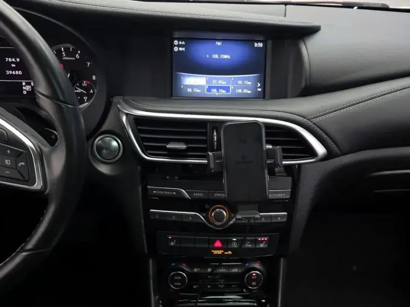 2019 Infiniti Q30 с пробегом 39 680 км