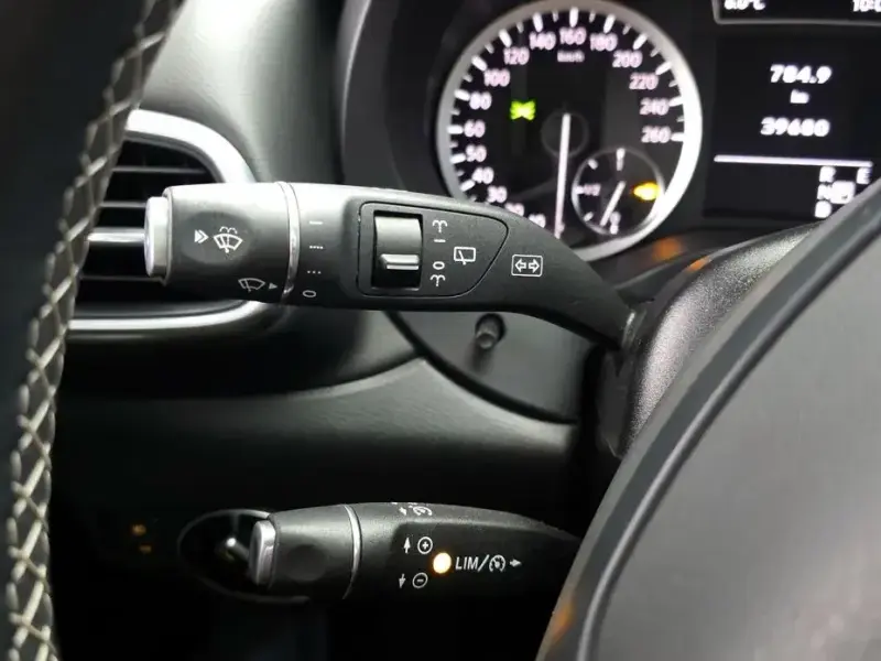 2019 Infiniti Q30 с пробегом 39 680 км