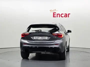2018 Infiniti Q30 с пробегом 44 329 км