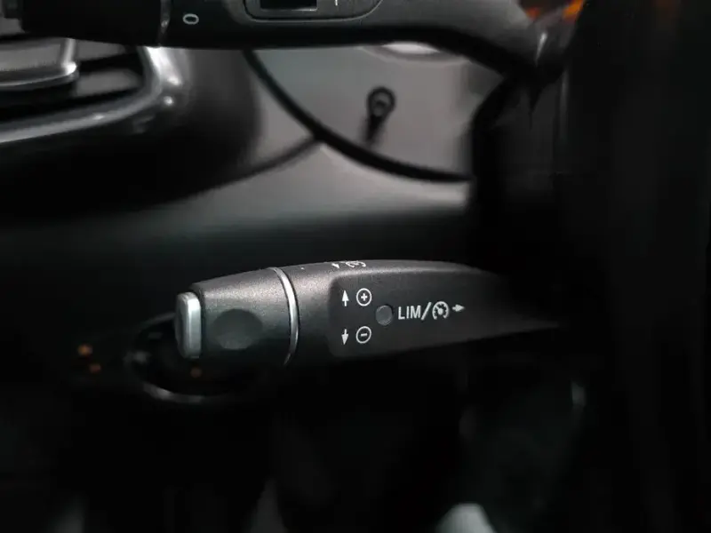 2017 Infiniti Q30 с пробегом 68 632 км