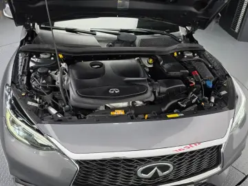 2018 Infiniti Q30 с пробегом 44 329 км