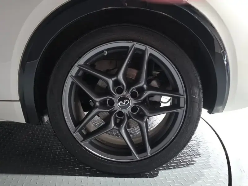 2017 Infiniti Q30 с пробегом 68 632 км