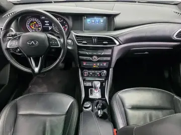 2018 Infiniti Q30 с пробегом 44 329 км