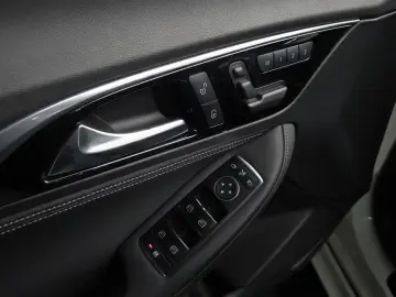 2017 Infiniti Q30 с пробегом 68 632 км