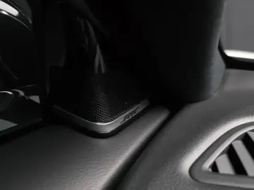 2017 Infiniti Q30 с пробегом 68 632 км