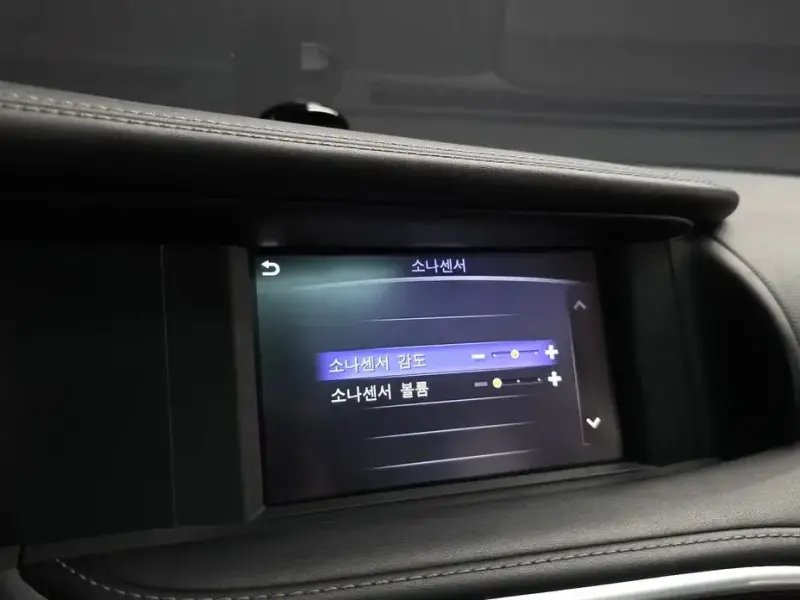 2017 Infiniti Q30 с пробегом 68 632 км