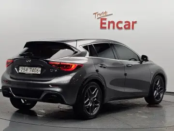 2017 Infiniti Q30 с пробегом 127 590 км