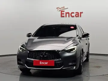 2017 Infiniti Q30 с пробегом 127 590 км