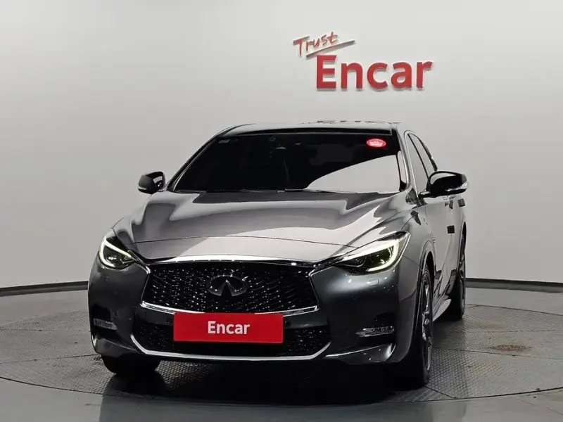 2017 Infiniti Q30 с пробегом 127 590 км