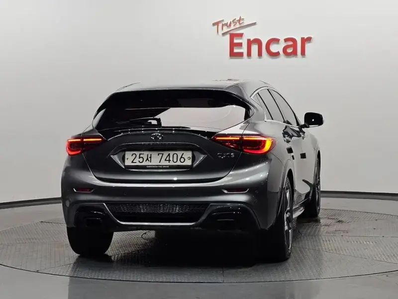 2017 Infiniti Q30 с пробегом 127 590 км