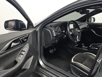 2017 Infiniti Q30 с пробегом 127 590 км
