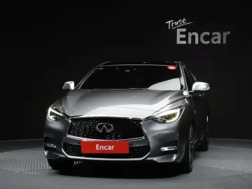 2017 Infiniti Q30 с пробегом 100 910 км