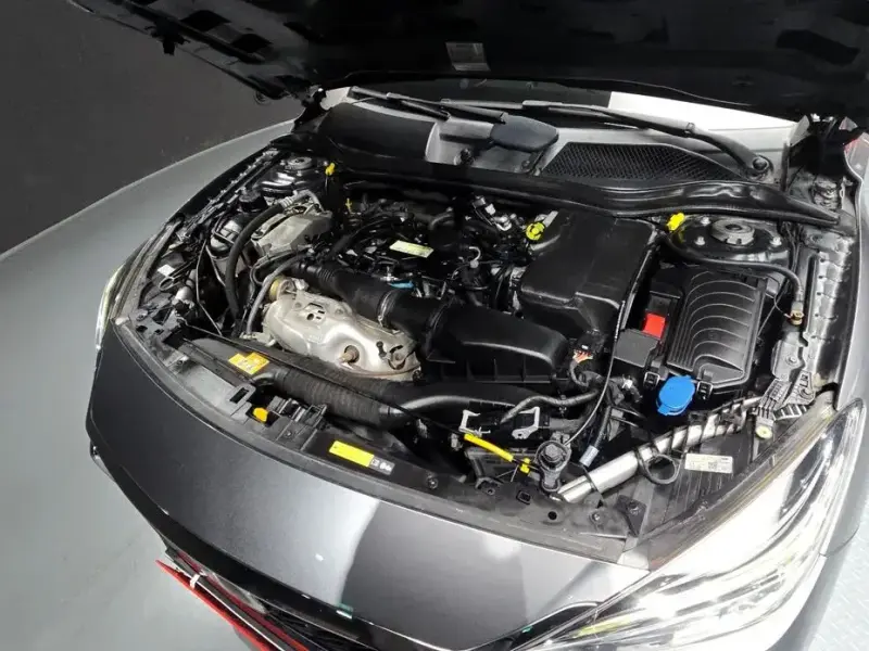 2017 Infiniti Q30 с пробегом 100 910 км