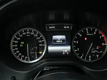 2017 Infiniti Q30 с пробегом 100 910 км