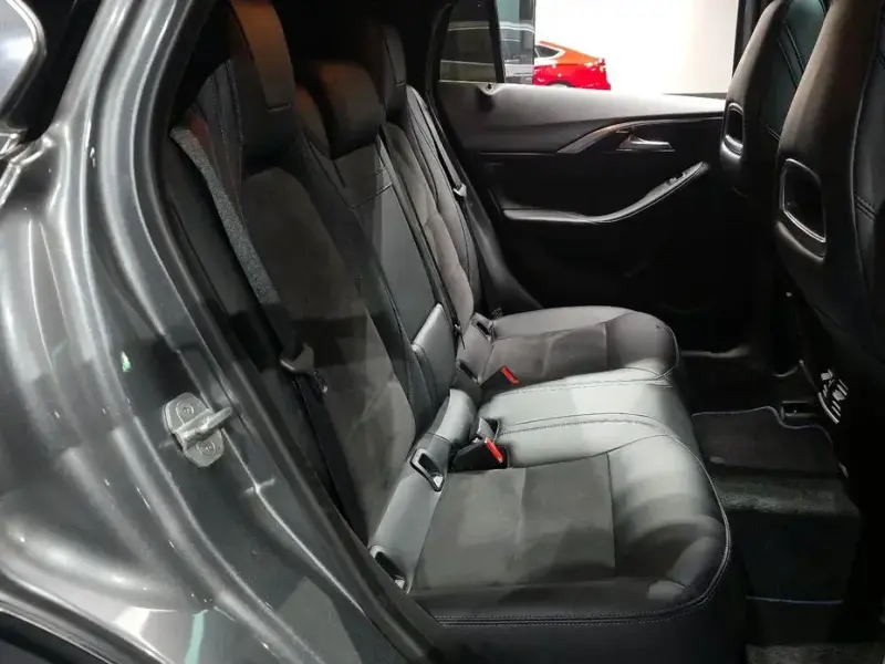 2017 Infiniti Q30 с пробегом 100 910 км
