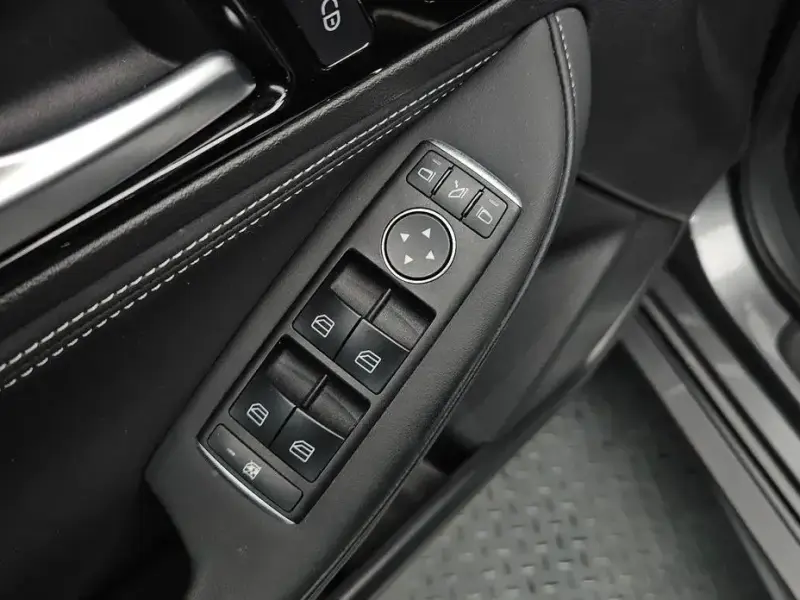 2017 Infiniti Q30 с пробегом 127 590 км