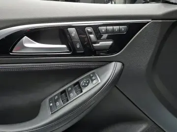 2017 Infiniti Q30 с пробегом 100 910 км