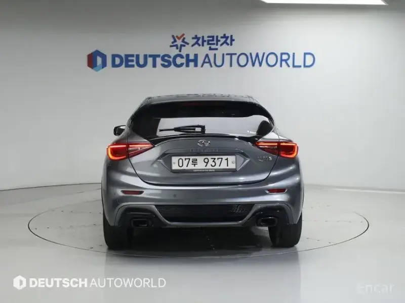 2017 Infiniti Q30 с пробегом 71 588 км