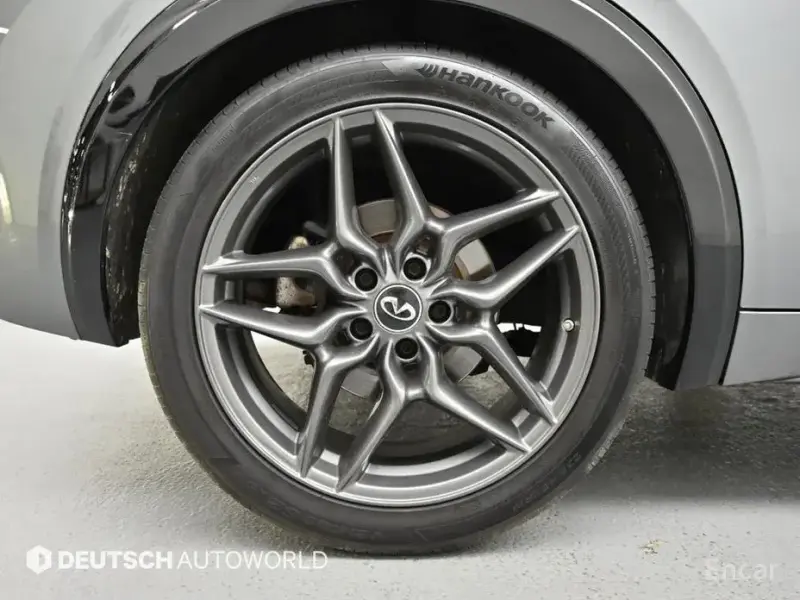 2017 Infiniti Q30 с пробегом 71 588 км