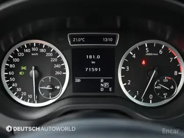 2017 Infiniti Q30 с пробегом 71 588 км