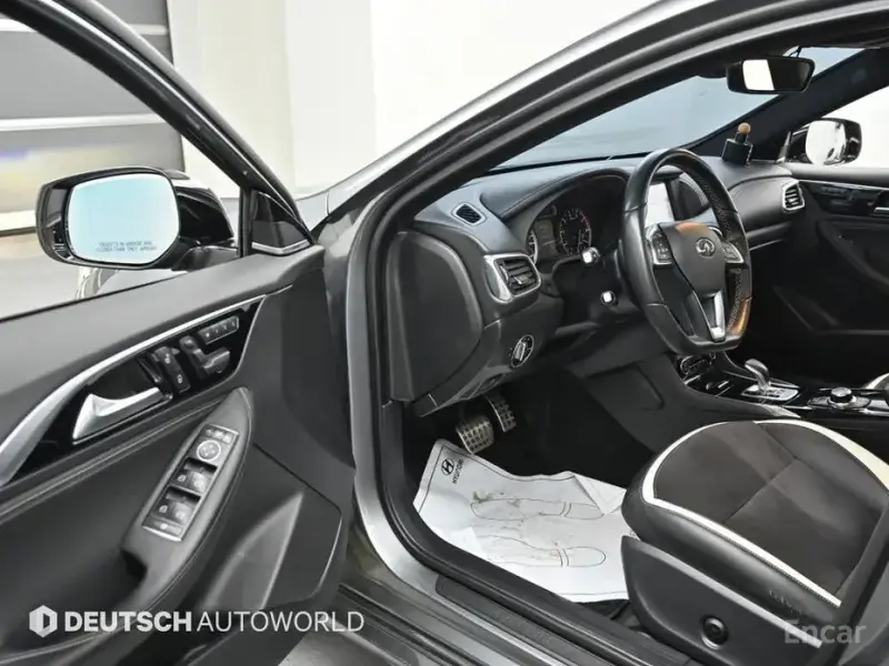 2017 Infiniti Q30 с пробегом 71 588 км