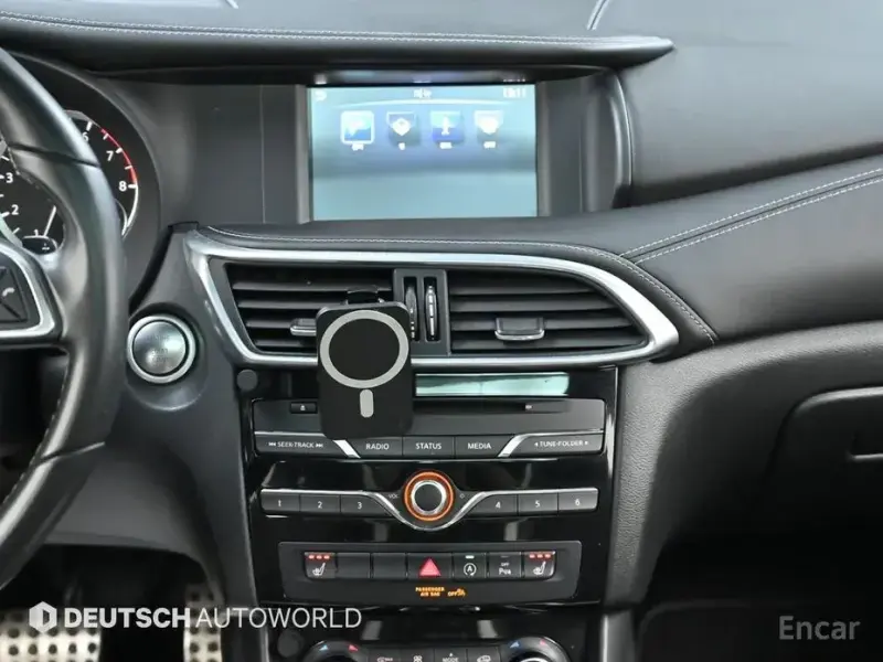 2017 Infiniti Q30 с пробегом 71 588 км