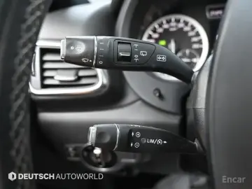 2017 Infiniti Q30 с пробегом 71 588 км