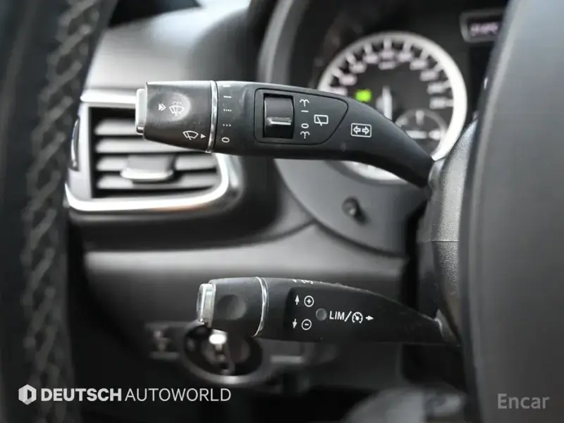 2017 Infiniti Q30 с пробегом 71 588 км