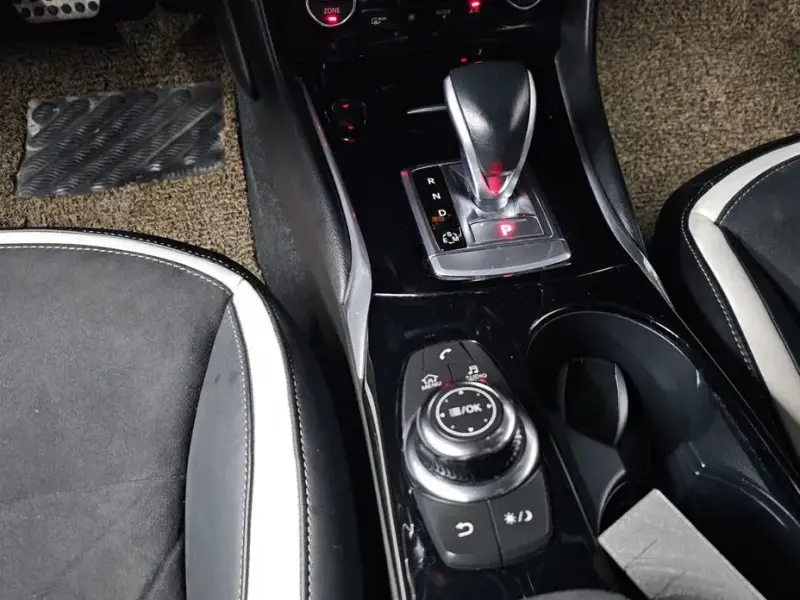 2017 Infiniti Q30 с пробегом 97 309 км