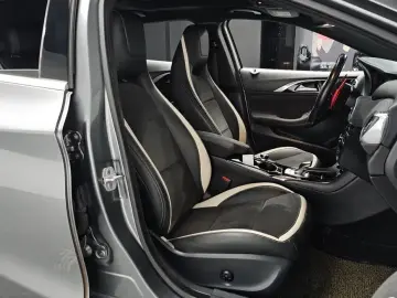 2017 Infiniti Q30 с пробегом 97 309 км