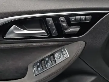 2017 Infiniti Q30 с пробегом 97 309 км