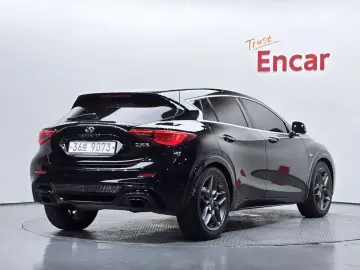 2017 Infiniti Q30 с пробегом 88 347 км