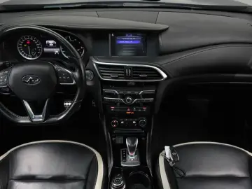 2017 Infiniti Q30 с пробегом 88 347 км