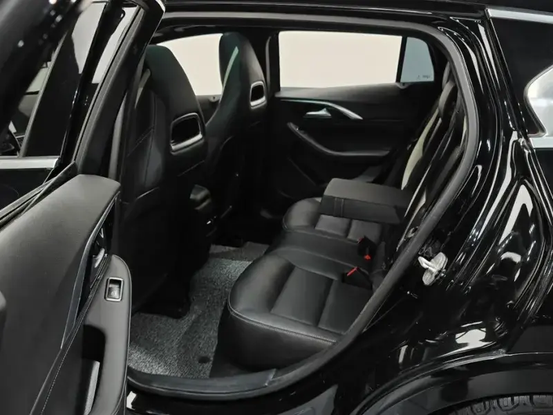 2017 Infiniti Q30 с пробегом 88 347 км