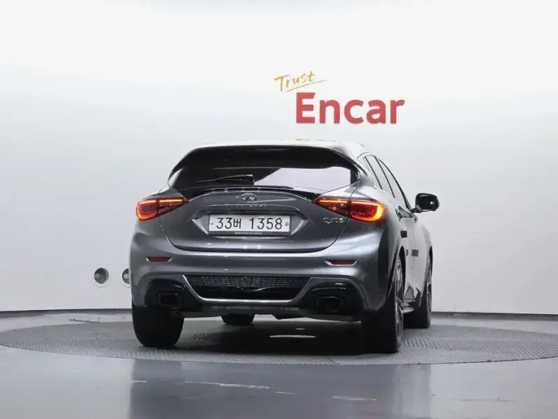 2017 Infiniti Q30 с пробегом 63 485 км