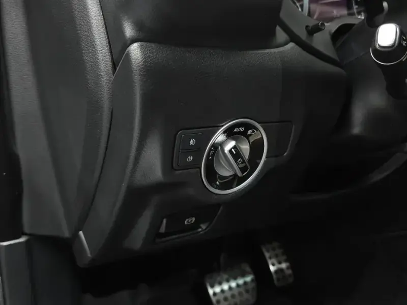 2017 Infiniti Q30 с пробегом 88 347 км