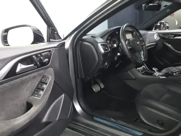 2017 Infiniti Q30 с пробегом 63 485 км