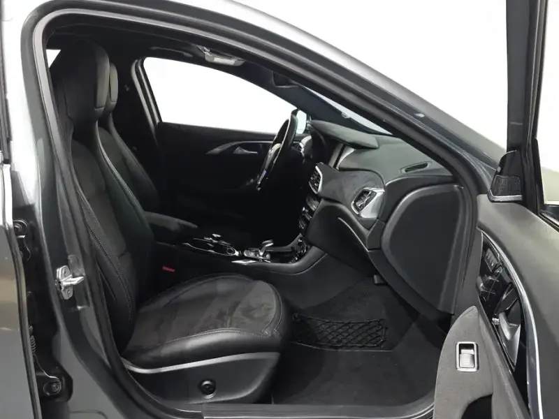 2017 Infiniti Q30 с пробегом 63 485 км