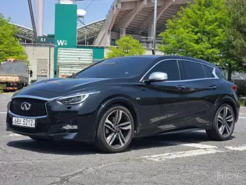 2017 Infiniti Q30 с пробегом 79 770 км