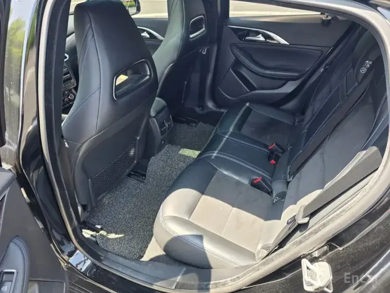 2017 Infiniti Q30 с пробегом 79 770 км