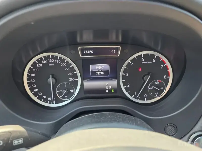 2017 Infiniti Q30 с пробегом 79 770 км
