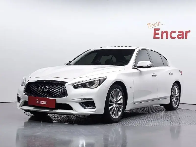 2020 Infiniti QX50 с пробегом 100 860 км