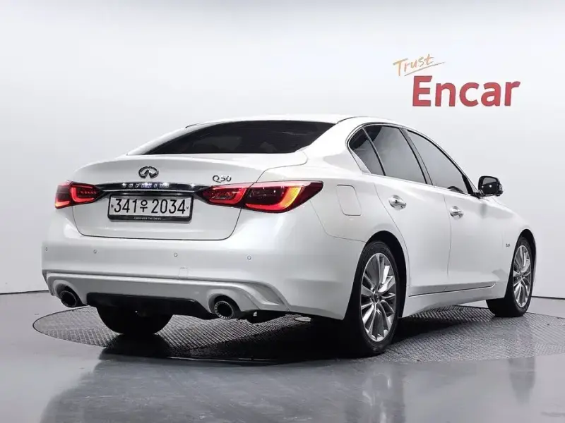 2020 Infiniti QX50 с пробегом 100 860 км