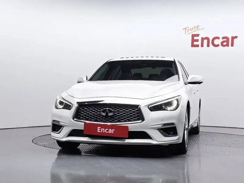 2020 Infiniti QX50 с пробегом 100 860 км