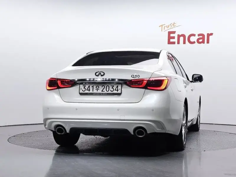 2020 Infiniti QX50 с пробегом 100 860 км