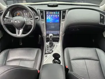 2020 Infiniti QX50 с пробегом 100 860 км