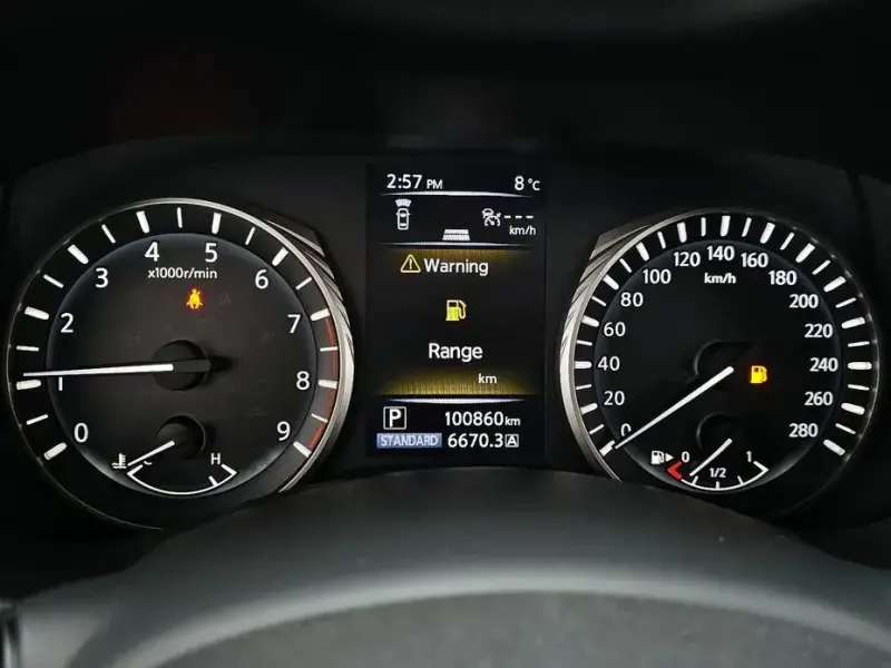 2020 Infiniti QX50 с пробегом 100 860 км