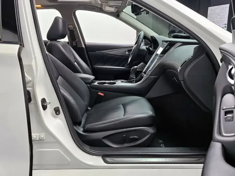 2020 Infiniti QX50 с пробегом 100 860 км